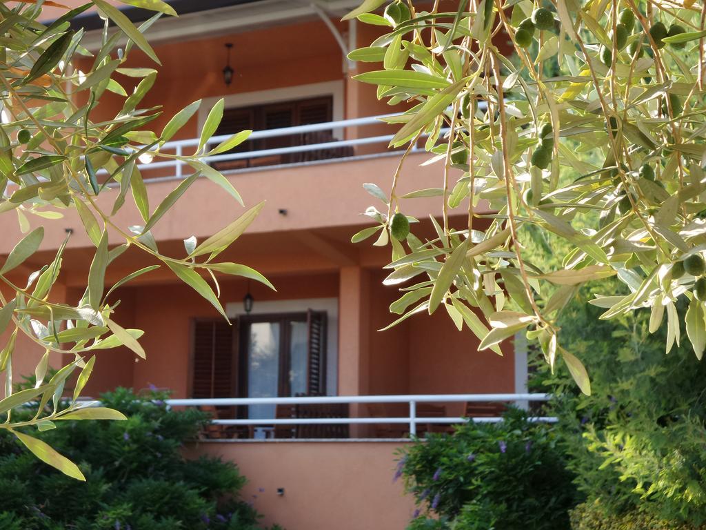Apartmani Lina Ουμάγκ Εξωτερικό φωτογραφία