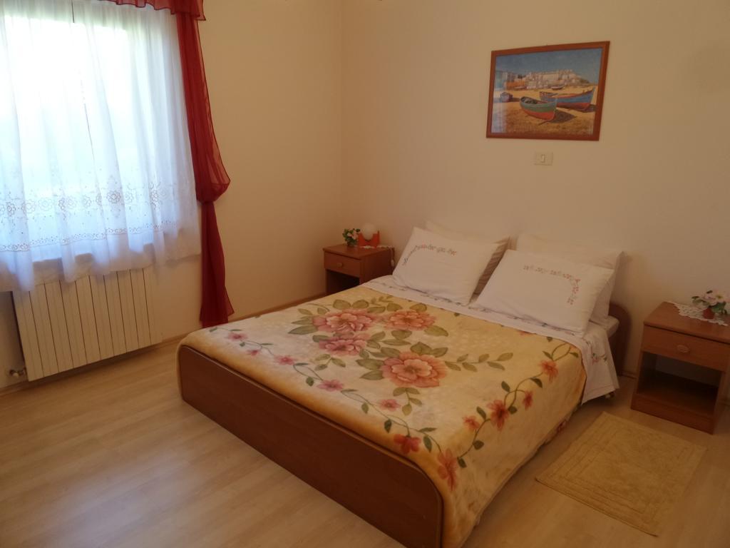 Apartmani Lina Ουμάγκ Εξωτερικό φωτογραφία